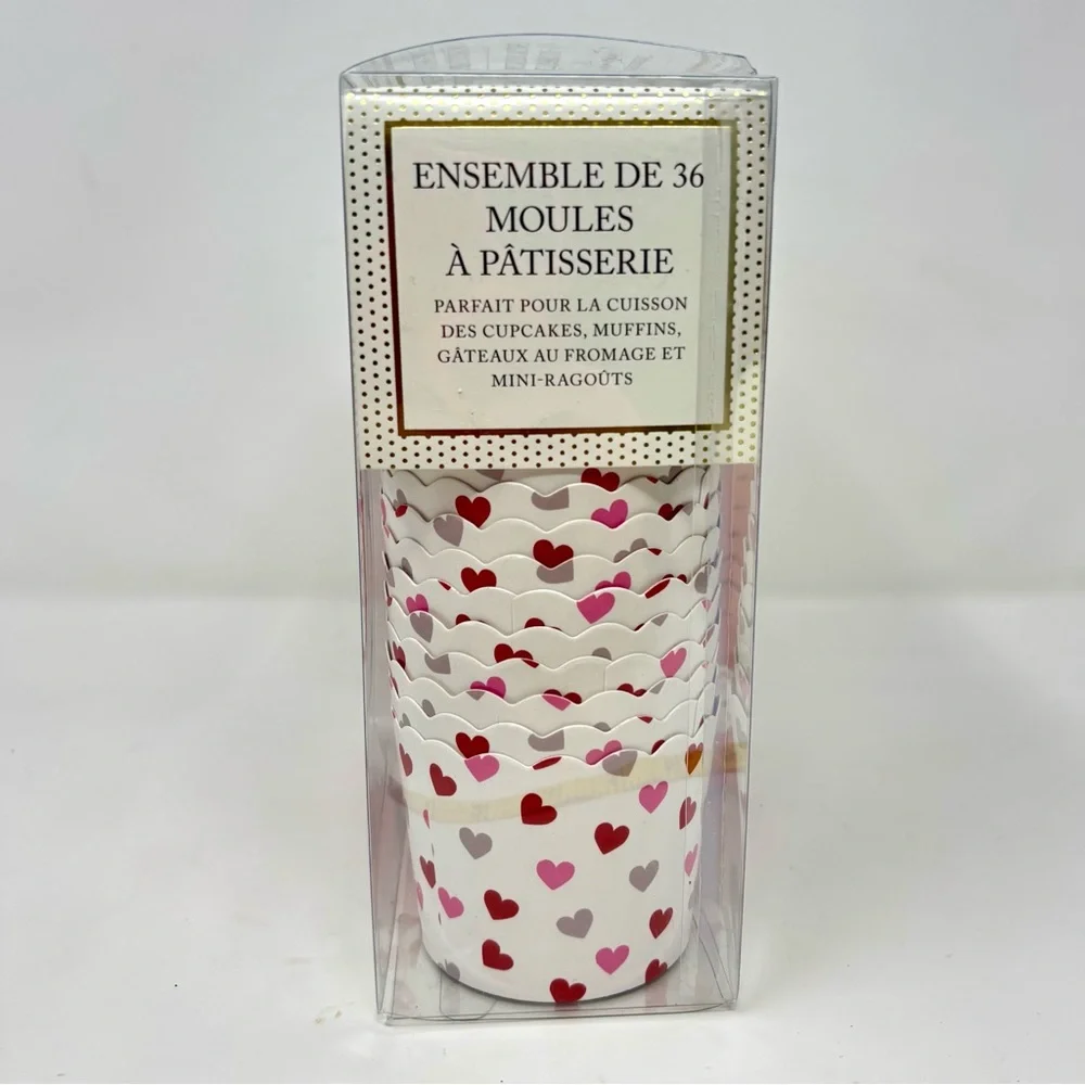 Cupcakes & Cashmere At Home Valentine’s Day Hearts NEW 36 Disposable Baking Cups